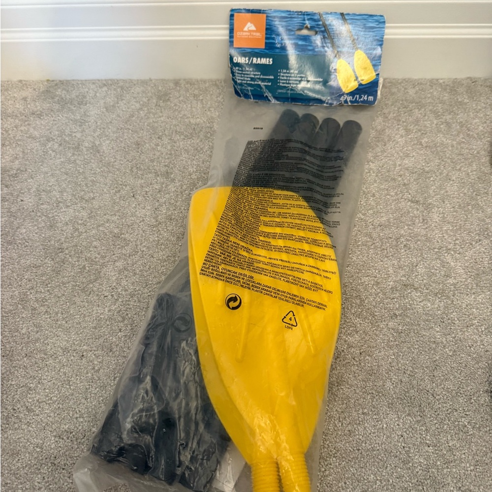 Ozark Trail Black and Yellow Paddles